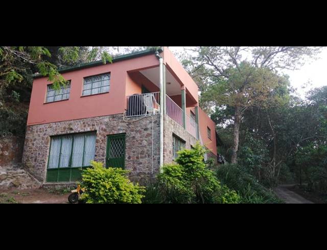24 BEDROOM HOUSE FOR SALE IN QUEENSBURGH CENTRAL